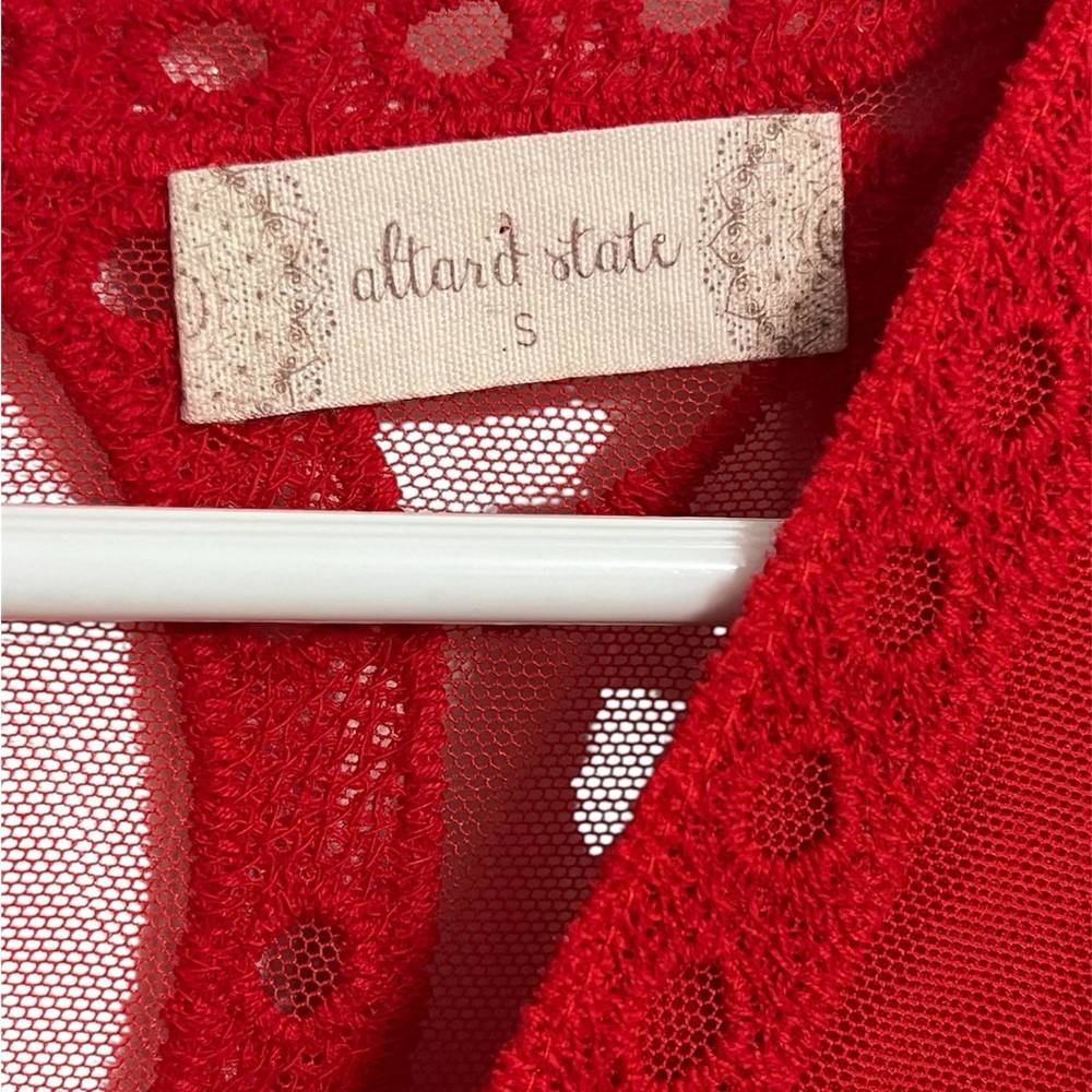 ALTAR’D STATE LAVESTA red lace sleek fit women’s dress above knee size SMALL EUC - Picture 8 of 14